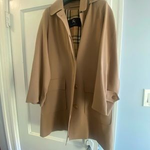 Burberry lightweight coat with detachable hood, barely worn, size small.